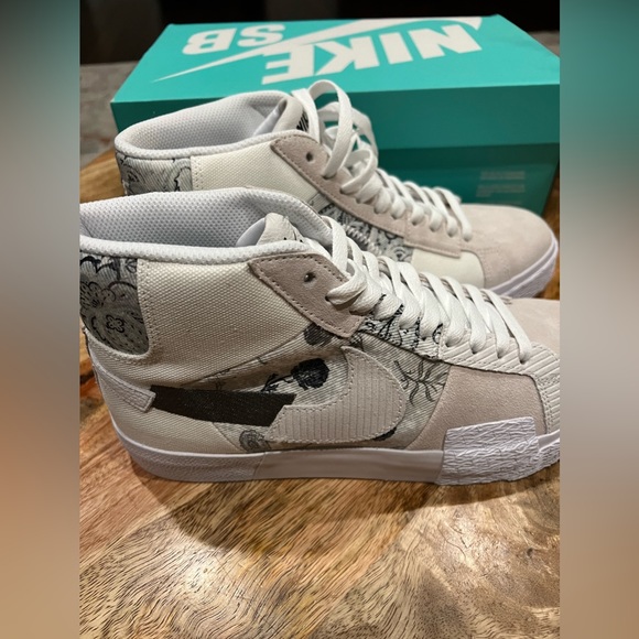 Nike Zoom Blazer Mid Premium SB 'Paisley Pack - Floral' women’s size 10 - Picture 2 of 7